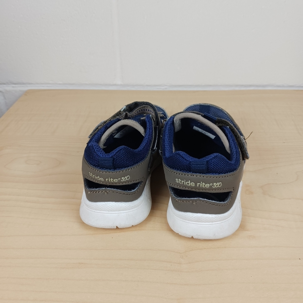 Stride Rite 360 Brinley Boys Size 9M Sandals Closed Toe Brown & Blue - Picture 5 of 8